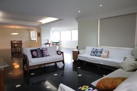 Apartamento à venda com 411m², 7 quartos e 3 vagasSala