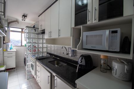 Apartamento à venda com 72m², 2 quartos e 2 vagas Apartamento à venda com 72m², 2 quartos e 2 vagasCozinha