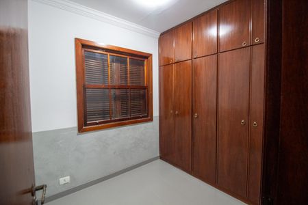 Casa à venda com 200m², 3 quartos e 2 vagas Casa à venda com 200m², 3 quartos e 2 vagasQuarto de Serviço