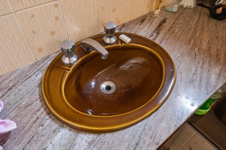 Casa à venda com 380m², 4 quartos e 4 vagas Casa à venda com 380m², 4 quartos e 4 vagasBanheiro Social