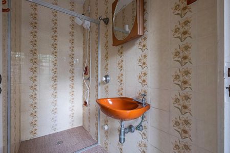 Casa à venda com 380m², 4 quartos e 4 vagas Casa à venda com 380m², 4 quartos e 4 vagasQuarto de Serviço