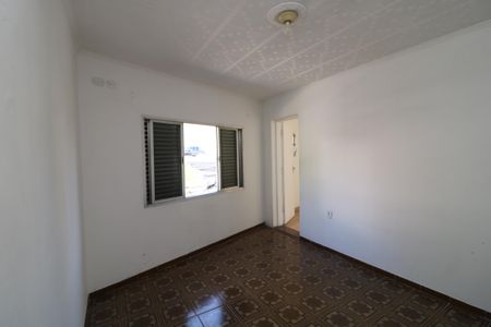 Casa à venda com 220m², 2 quartos e 4 vagasQuarto 2