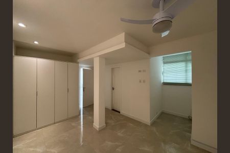 Apartamento à venda com 130m², 3 quartos e 1 vagaSuíte 2