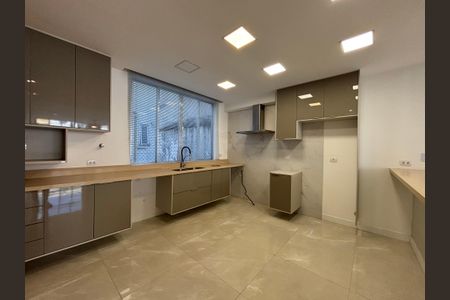 Apartamento à venda com 130m², 3 quartos e 1 vagaCozinha americana