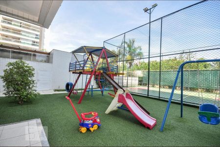 Apartamento à venda com 68m², 2 quartos e 1 vaga Apartamento à venda com 68m², 2 quartos e 1 vagaÁrea comum - Playground