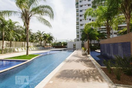 Apartamento à venda com 68m², 2 quartos e 1 vaga Apartamento à venda com 68m², 2 quartos e 1 vagaÁrea comum - Piscina