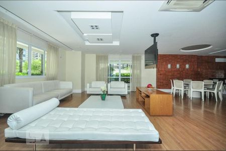 Apartamento à venda com 68m², 2 quartos e 1 vaga Apartamento à venda com 68m², 2 quartos e 1 vagaÁrea comum - Espaço Gourmet