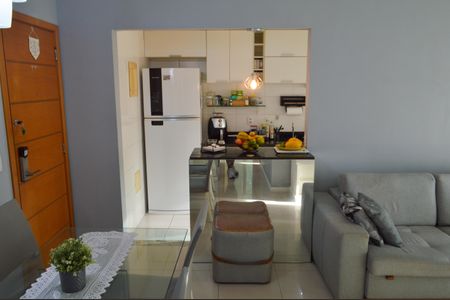 Apartamento à venda com 68m², 2 quartos e 1 vaga Apartamento à venda com 68m², 2 quartos e 1 vagaCozinha