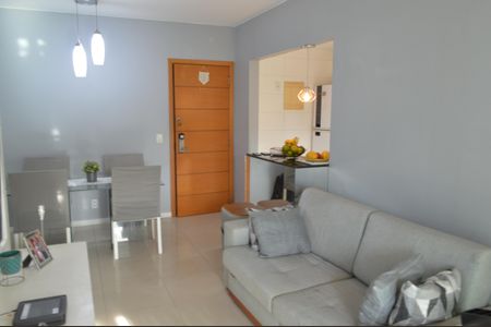 Apartamento à venda com 68m², 2 quartos e 1 vaga Apartamento à venda com 68m², 2 quartos e 1 vagaSala