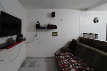 Casa à venda com 215m², 6 quartos e 1 vaga Casa à venda com 215m², 6 quartos e 1 vagaSala Casa 02