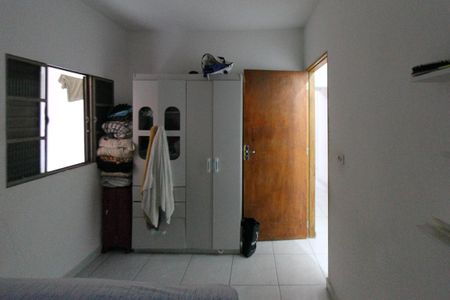 Casa à venda com 215m², 6 quartos e 1 vaga Casa à venda com 215m², 6 quartos e 1 vagaQuarto