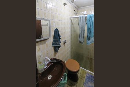 Casa à venda com 215m², 6 quartos e 1 vaga Casa à venda com 215m², 6 quartos e 1 vagaBanheiro