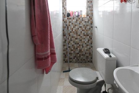 Casa à venda com 215m², 6 quartos e 1 vaga Casa à venda com 215m², 6 quartos e 1 vagaBanheiro