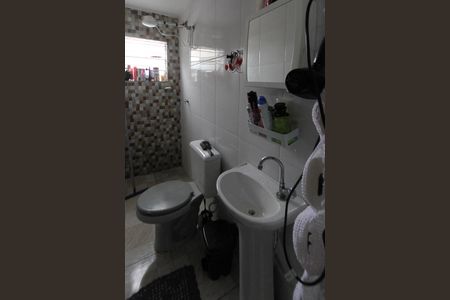 Casa à venda com 215m², 6 quartos e 1 vaga Casa à venda com 215m², 6 quartos e 1 vagaBanheiro