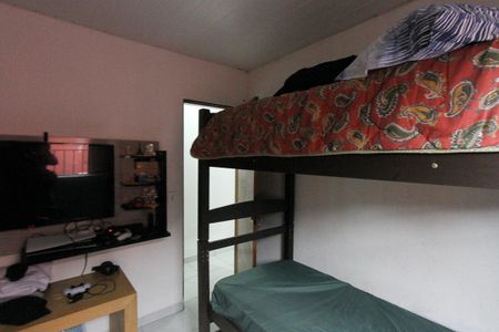 Casa à venda com 215m², 6 quartos e 1 vaga Casa à venda com 215m², 6 quartos e 1 vagaQuarto 02 casa 05