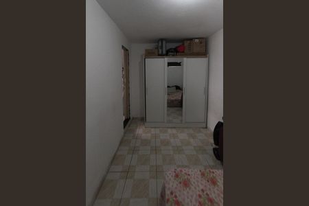 Casa à venda com 215m², 6 quartos e 1 vaga Casa à venda com 215m², 6 quartos e 1 vagaQuarto casa 03