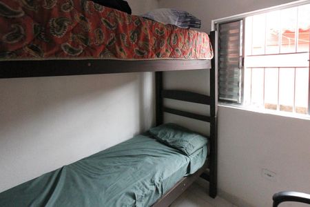 Casa à venda com 215m², 6 quartos e 1 vaga Casa à venda com 215m², 6 quartos e 1 vagaQuarto 02 casa 05