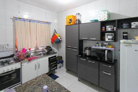 Casa à venda com 215m², 6 quartos e 1 vaga Casa à venda com 215m², 6 quartos e 1 vagaCozinha