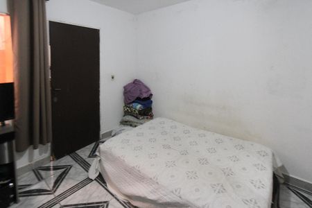 Casa à venda com 215m², 6 quartos e 1 vaga Casa à venda com 215m², 6 quartos e 1 vagaQuarto