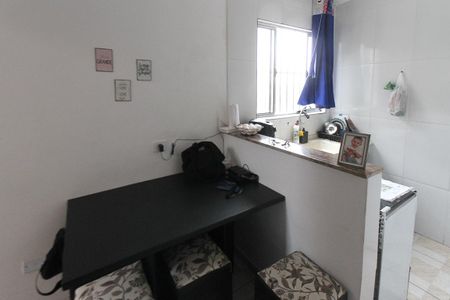 Casa à venda com 215m², 6 quartos e 1 vaga Casa à venda com 215m², 6 quartos e 1 vagaSala casa 03