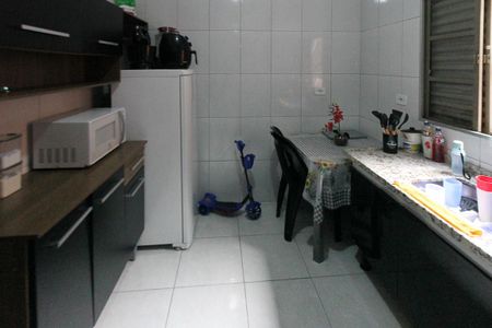 Casa à venda com 215m², 6 quartos e 1 vaga Casa à venda com 215m², 6 quartos e 1 vagaCozinha casa 04