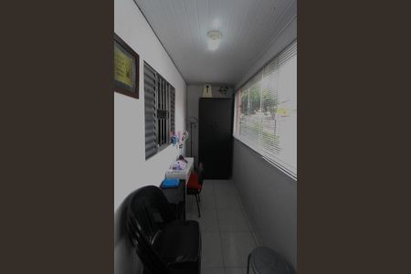 Casa à venda com 215m², 6 quartos e 1 vaga Casa à venda com 215m², 6 quartos e 1 vagaVaranda casa 05