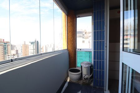 Apartamento à venda com 296m², 3 quartos e 4 vagasVaranda Quarto 3 suíte
