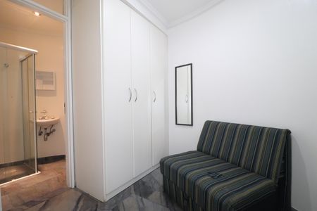 Apartamento à venda com 296m², 3 quartos e 4 vagasQuarto serviço