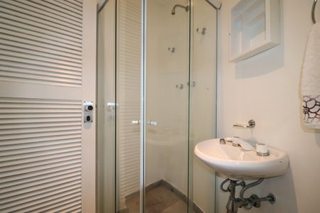 Apartamento à venda com 296m², 3 quartos e 4 vagasBanheiro Quarto serviço