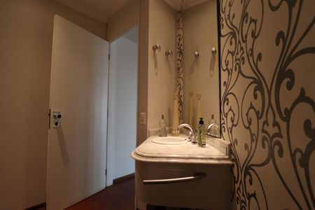 Apartamento à venda com 296m², 3 quartos e 4 vagasLavabo