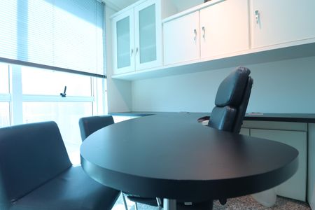 Apartamento à venda com 296m², 3 quartos e 4 vagasEscritório