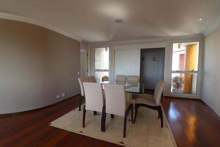 Apartamento à venda com 296m², 3 quartos e 4 vagasSala de Jantar