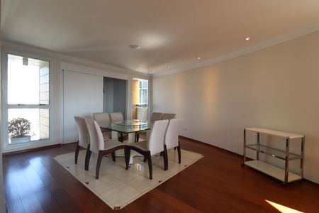 Apartamento à venda com 296m², 3 quartos e 4 vagasSala de Jantar
