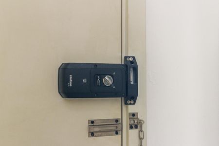 Studio à venda com 24m², 1 quarto e sem vaga Studio à venda com 24m², 1 quarto e sem vagaFechadura Eletrônica