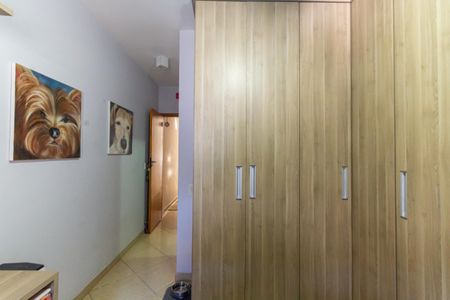 Casa à venda com 250m², 3 quartos e 5 vagas Casa à venda com 250m², 3 quartos e 5 vagasQuarto 3