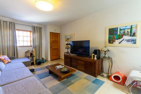 Casa à venda com 250m², 3 quartos e 5 vagas Casa à venda com 250m², 3 quartos e 5 vagasSala