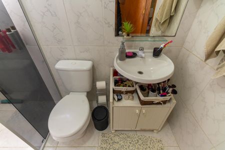 Casa à venda com 250m², 3 quartos e 5 vagas Casa à venda com 250m², 3 quartos e 5 vagasBanheiro do Quarto 1