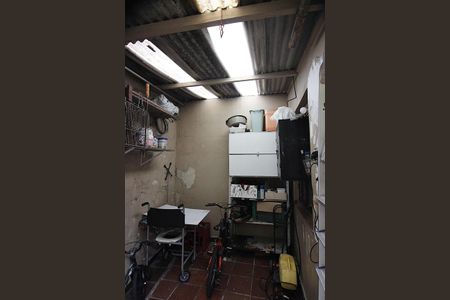 Casa à venda com 239m², 3 quartos e 2 vagasQuintal