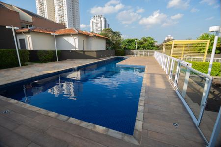Apartamento à venda com 65m², 1 quarto e 1 vagaÁrea comum - Piscina