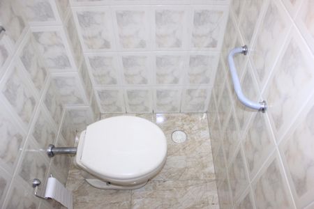 Casa à venda com 213m², 3 quartos e 4 vagasLavabo