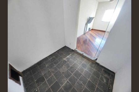 Casa à venda com 234m², 5 quartos e 4 vagas