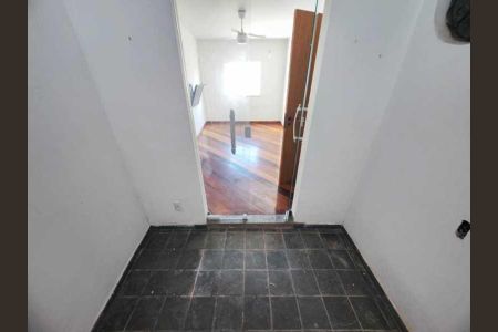 Casa à venda com 234m², 5 quartos e 4 vagas