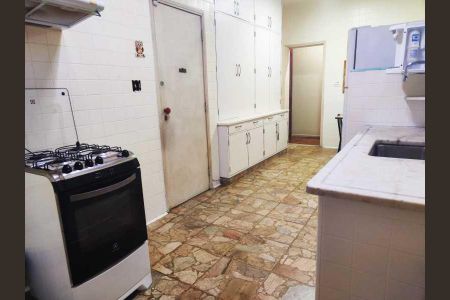 Apartamento à venda com 130m², 3 quartos e 1 vaga