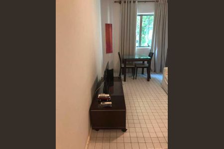 Apartamento à venda com 40m², 1 quarto e 1 vaga