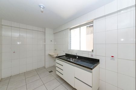 Apartamento à venda com 74m², 2 quartos e 1 vaga Apartamento à venda com 74m², 2 quartos e 1 vagaCozinha