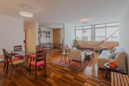 Apartamento para alugar com 108m², 2 quartos e 1 vagaSala