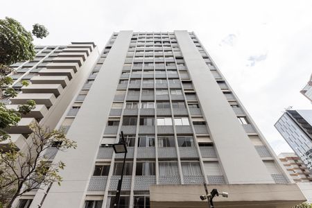 Apartamento para alugar com 108m², 2 quartos e 1 vagaFachada