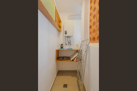 Apartamento para alugar com 108m², 2 quartos e 1 vagaÁrea de Serviço