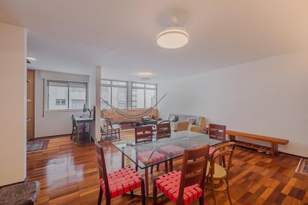 Apartamento para alugar com 108m², 2 quartos e 1 vagaSala