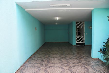 Casa à venda com 241m², 3 quartos e 3 vagasGaragem